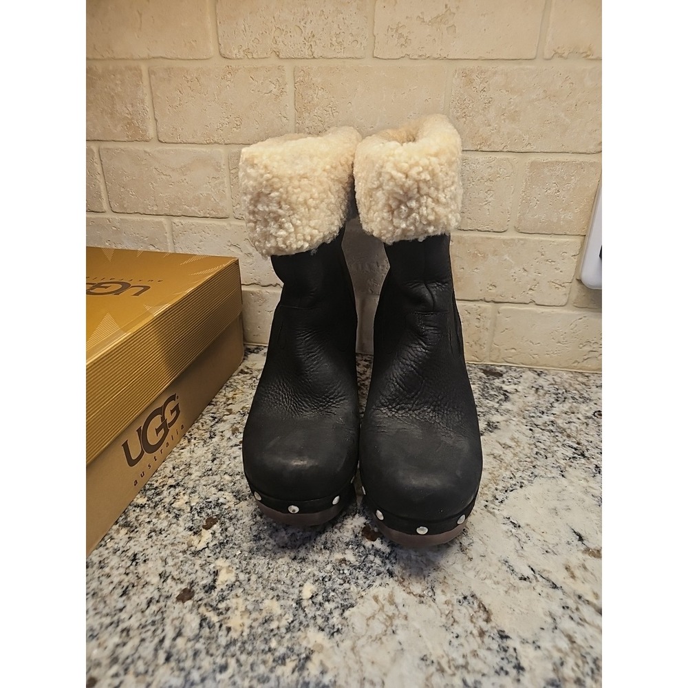 Ugg Black Suede/ Sherpa Fold Down Heeled Boots Size 9